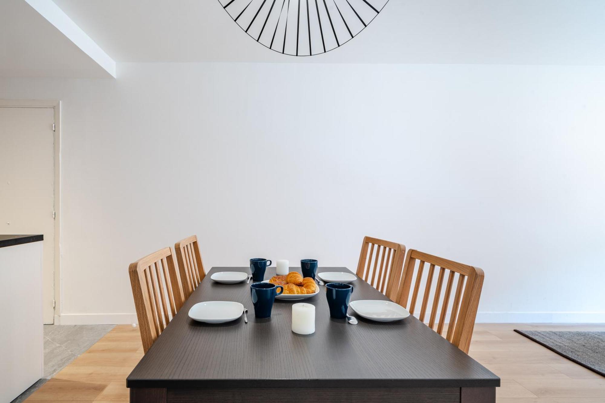 Near Old Town And Apartment Fully Renovated Nice Bagian luar foto